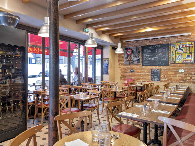 L'Authre Petite Périgourdine Salle côté rue des Ecoles